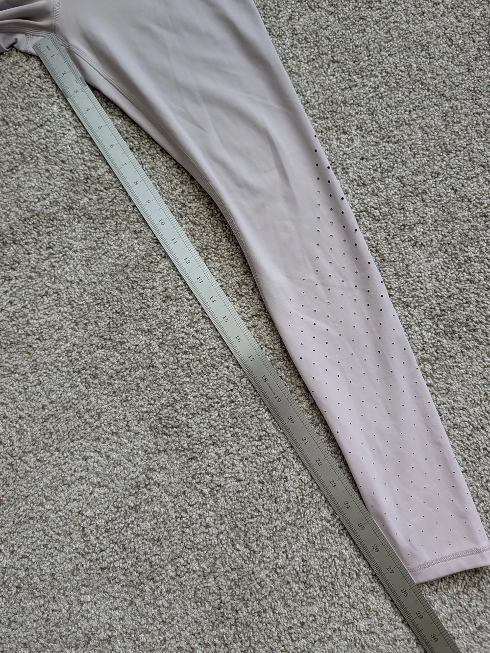 Athleta Womens Ombre Pebble Gray Contender Aero 7/8 Tight Leggings Small Tall